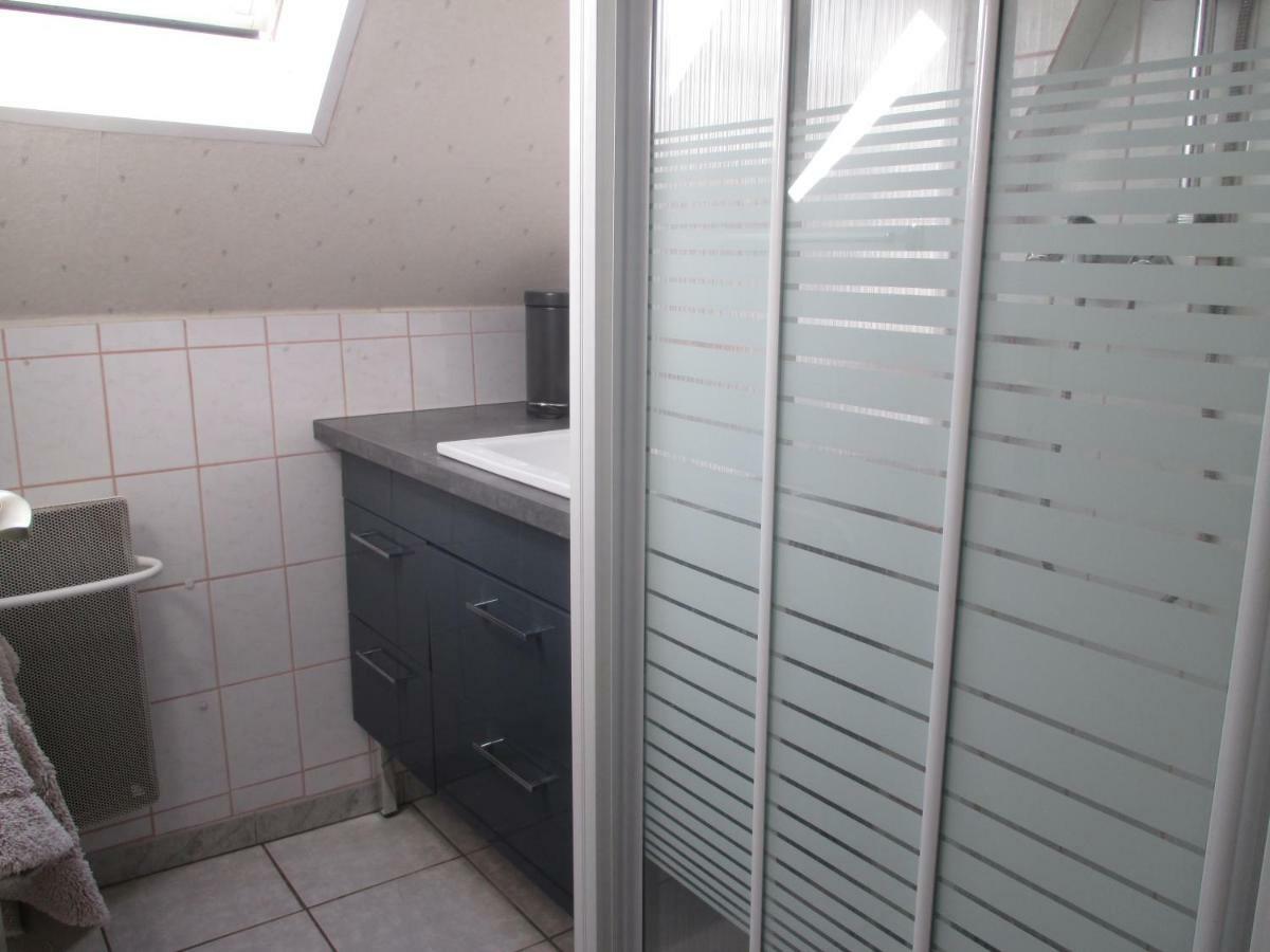 3 Rue Vicaire Apartment Contalmaison Ngoại thất bức ảnh
